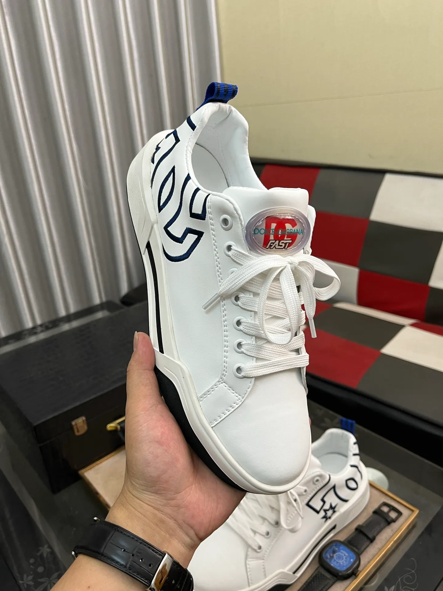Men's shoes 💰480⌚️⌚️【DG～】Couple casual shoes 2025z cabinet simultaneous sale 🔶Size: 35-46, 🔜The upper is made of multi-material splicing ➕Genuine leather lining, comfortable and breathable, sole: original comfortable and wear-resistant outsole, ⚠️The real thing📱Photographed🎬The real thing is better📢📢📢